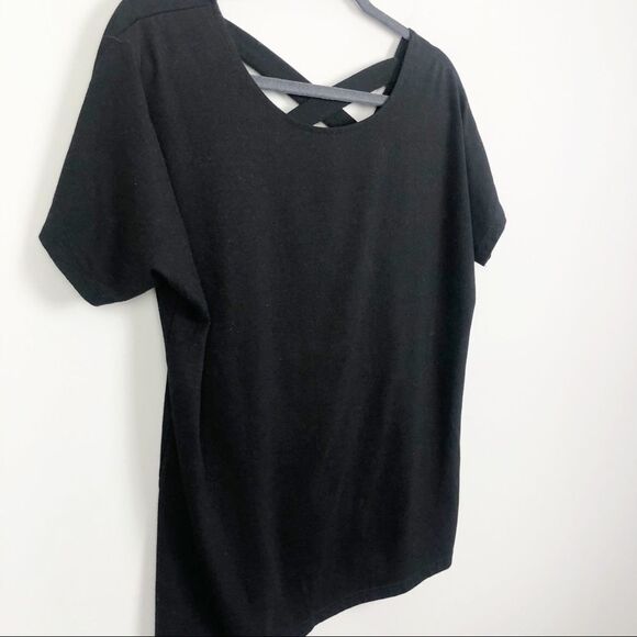 UNBRANDED | Black Crossing Back Strap Short Sleeve Tee Women’s Size Medium - Picture 2 of 5